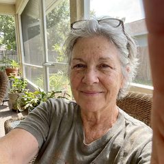 Linda R.